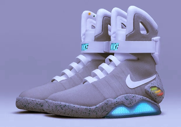 11. Nike Air Mag, $200.000