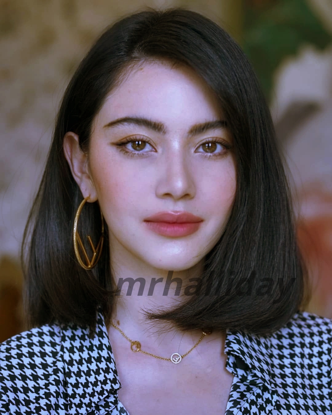 Artis Thailand Mai Davika Hoorne